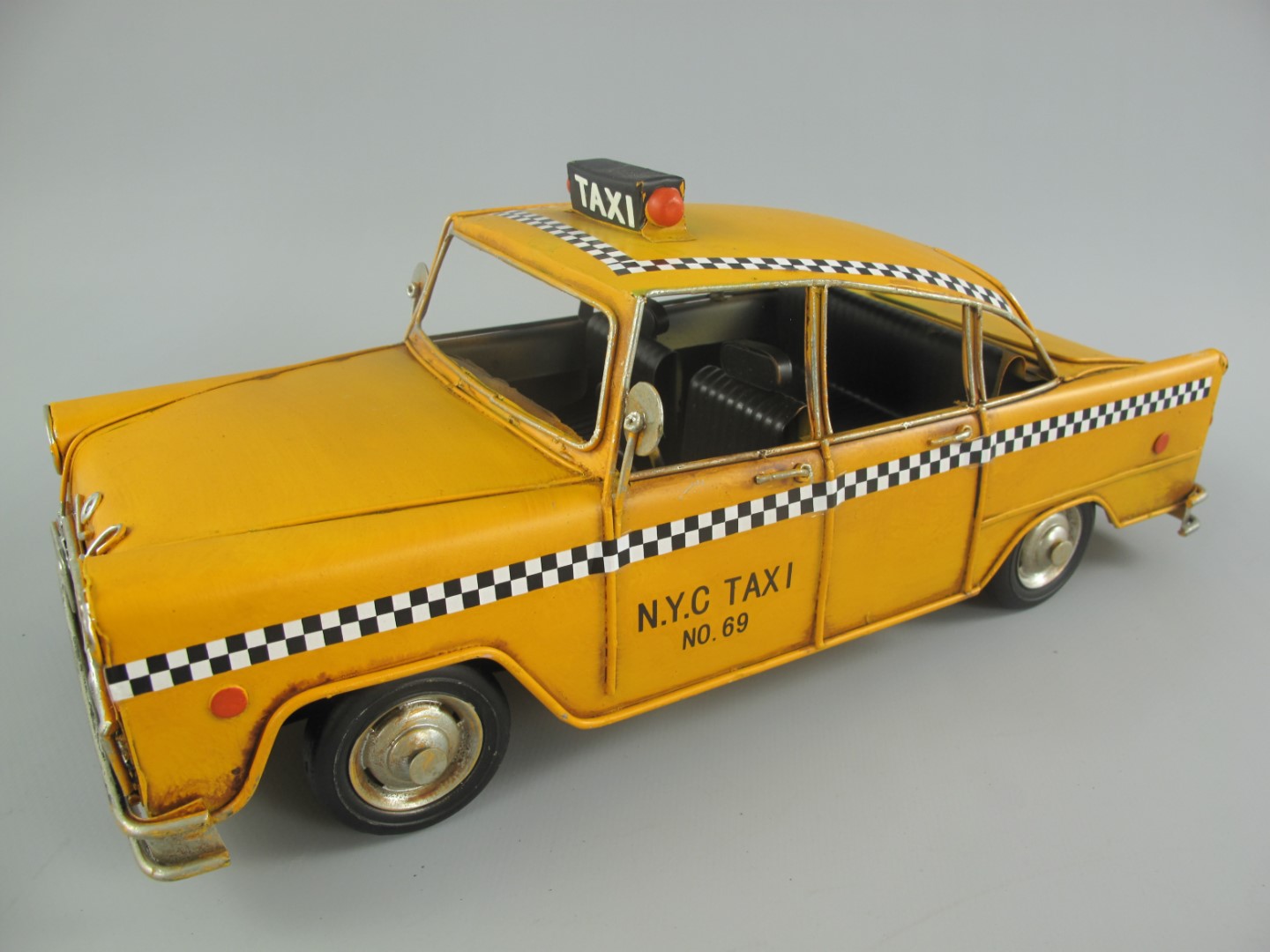 Antikes Blechauto Gelbes New Yorker Taxi Modell als Sammlerstück 2