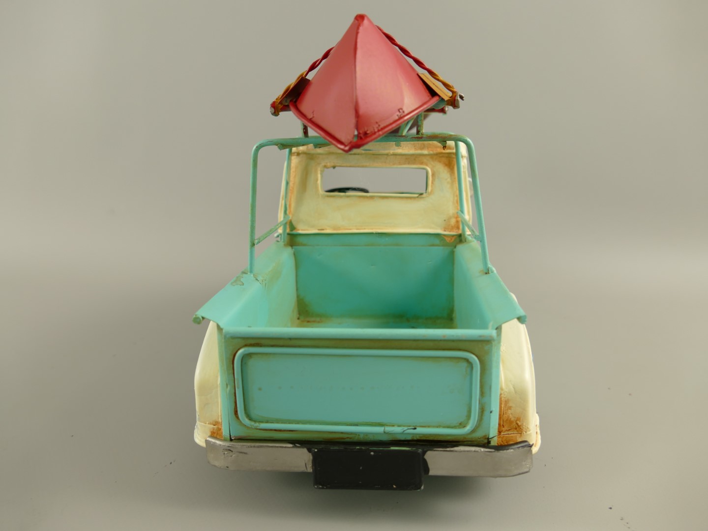 Antikes Blechauto Vintage mit Kanu  Einzigartige Sammlerstücke 6