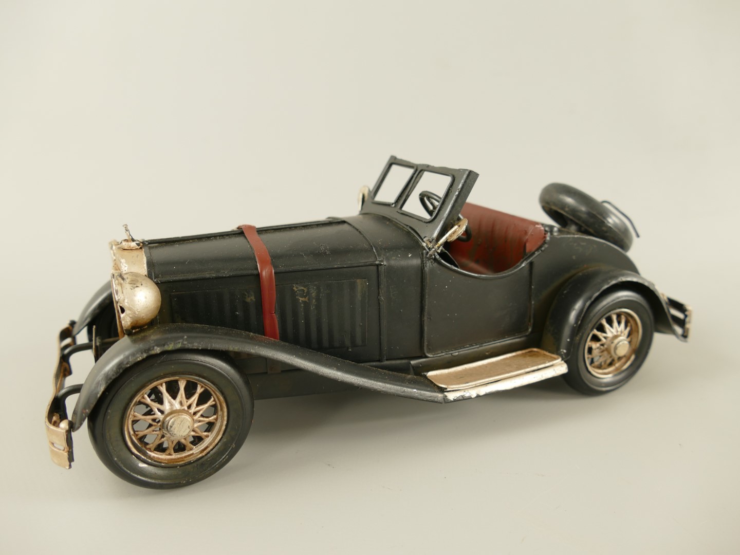 Antikes Blechauto Schwarz Klassisches Modellauto 1920er 1930er Sammlerobjekt 2