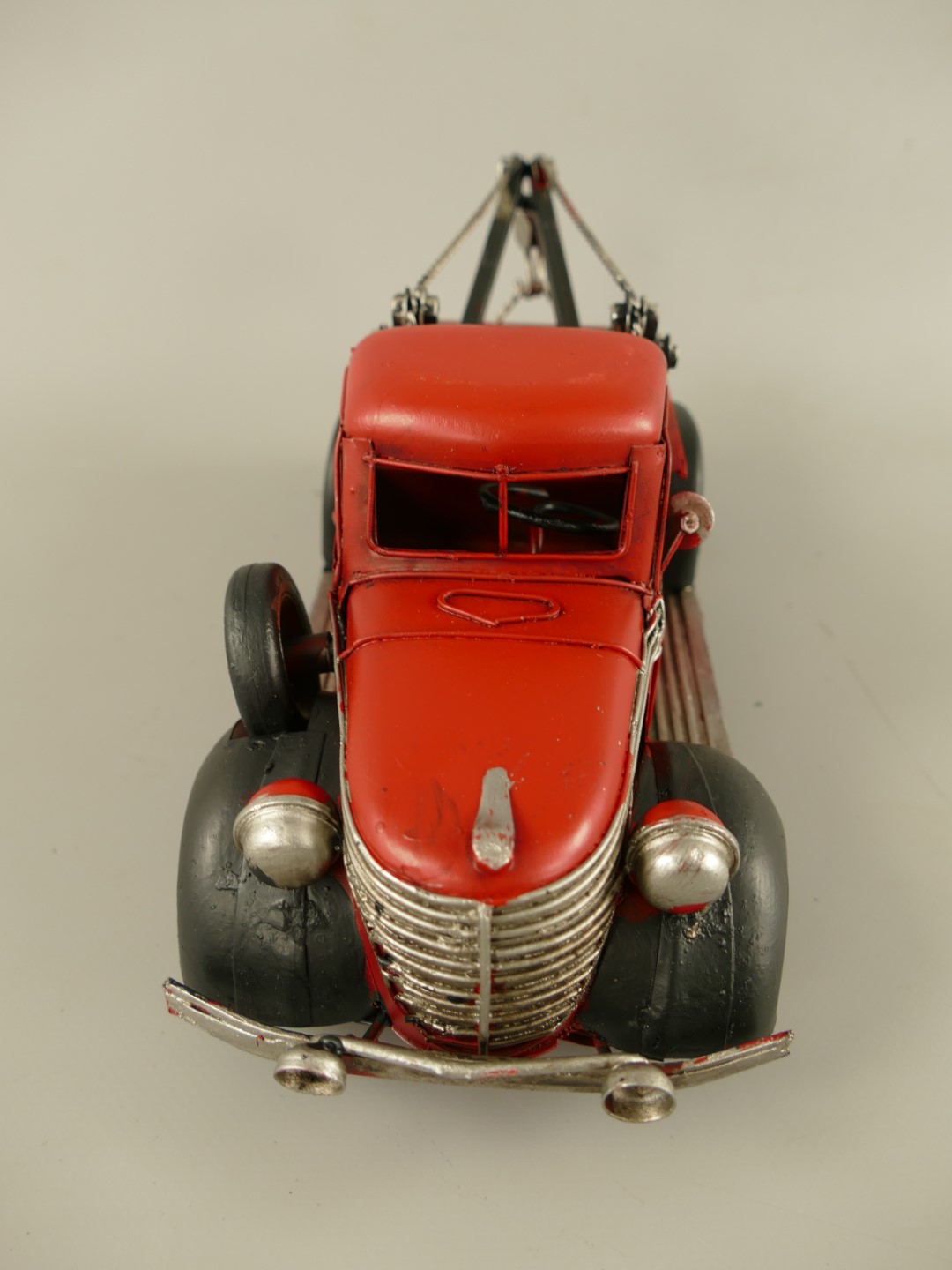 Antiker Roter BlechAbschleppwagen Modell Nostalgisches Sammlerstück 4