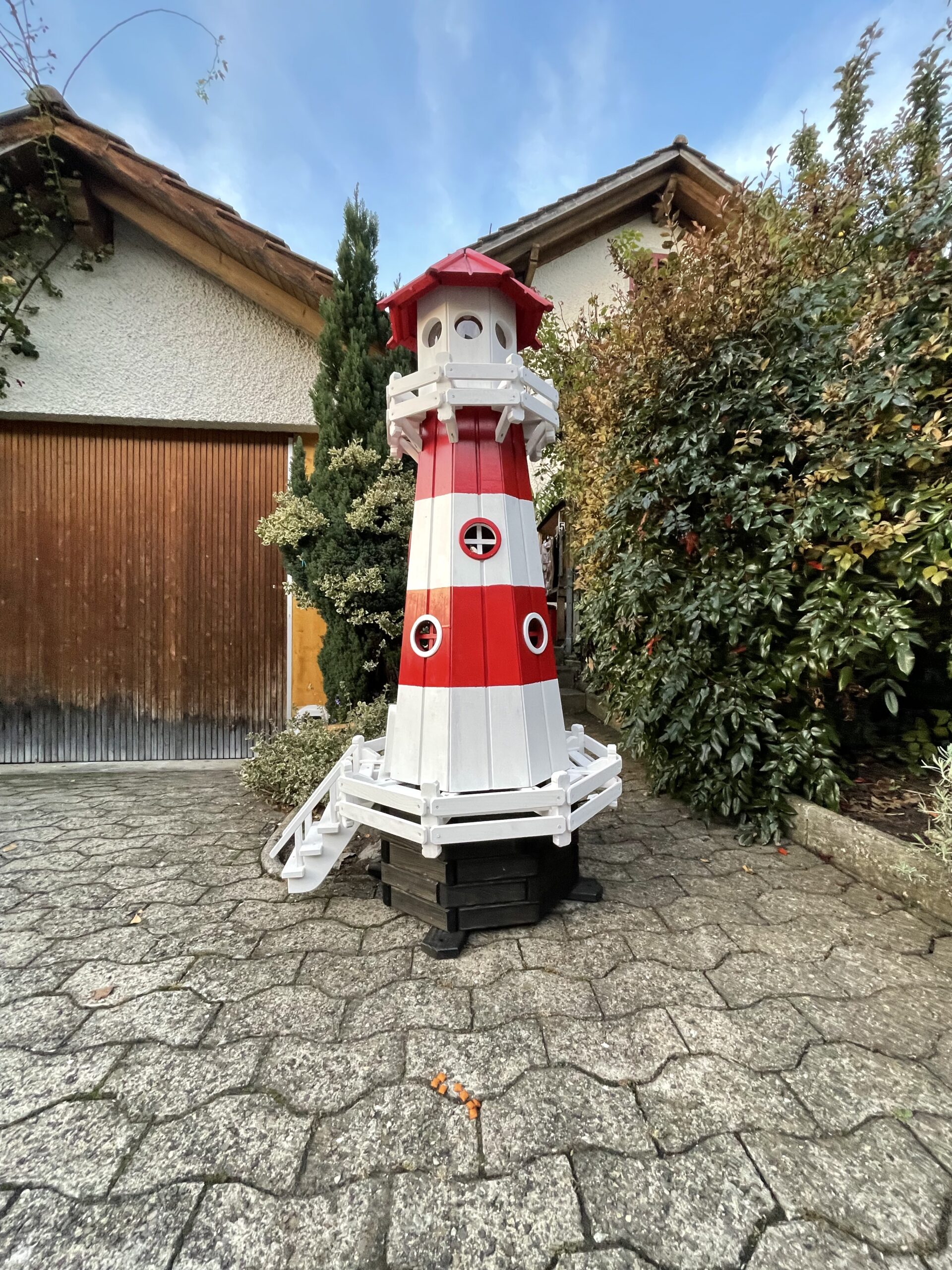 Deko Leuchtturm aus Holz in Rot/Weiss 180 cm gross 7
